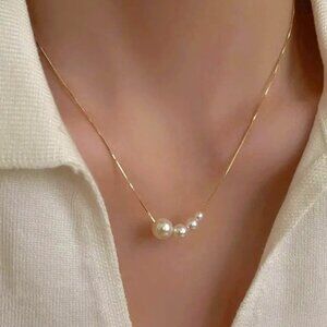 NWOT Necklace - Yellow Gold Plated Box Chain with Four Beautiful Faux Pearls